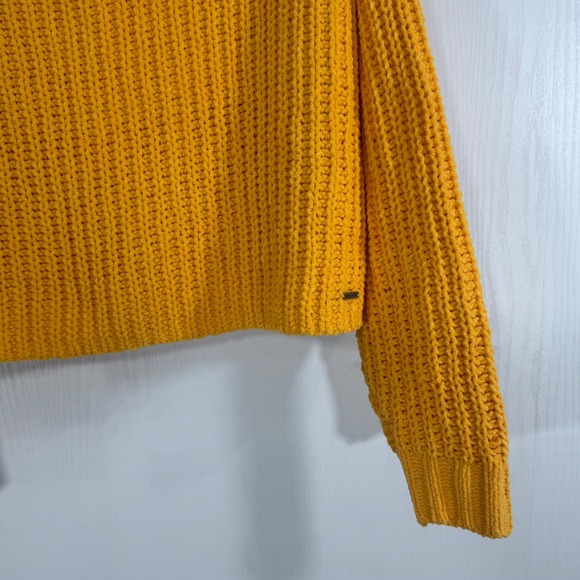 Hollister Yellow Knit Sweater Cropped Long Sleeve Women Size S - Picture 6 of 13